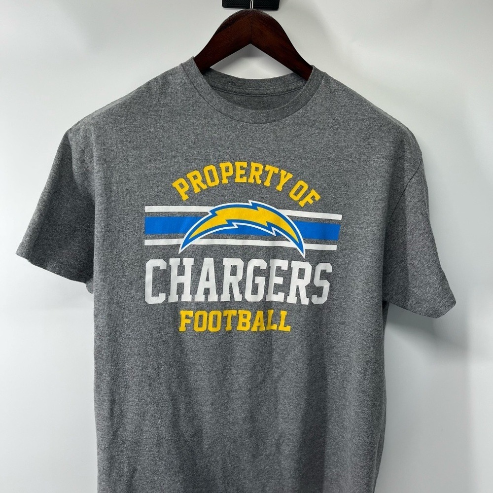 LA‎ Chargers T-shirt Team Apparel Size:L Color: Gray